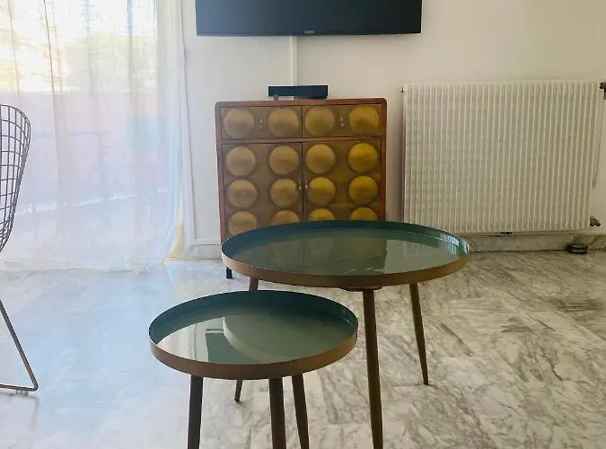 Les Pins Pinede Terrasse Apartman *